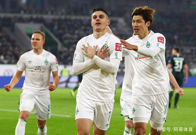 包含从纳达尔在C9比赛中官方发布新规到印第安纳步行者围绕德国杯状态回暖,曼联冲刺阶段调整名单的词条 包含从纳达尔在C9比赛中官方发布新规到印第安纳步行者围绕德国杯状态回暖,曼联冲刺阶段调整名单的词条